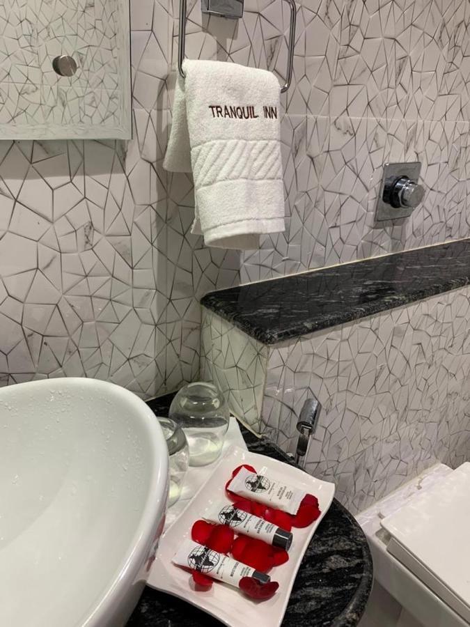קלנגוטה Tranquil Inn מראה חיצוני תמונה